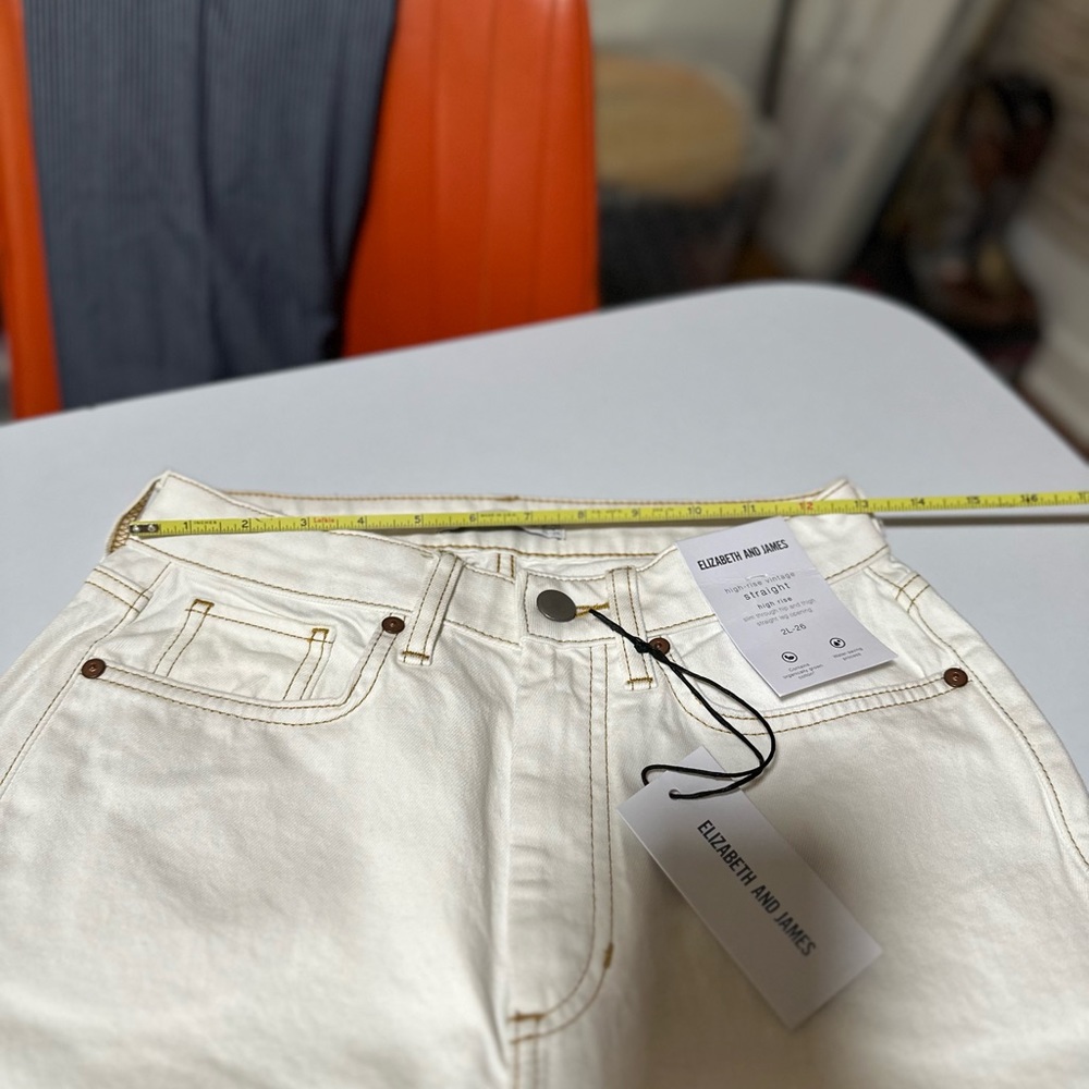 Elizabeth and James High-Rise Vintage Straight 2L White - Picture 3 of 3